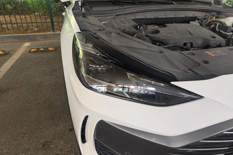 Used MG ONE 2022 α-Smart Sports Series 1.5T Standard Edition Right Front Headlight