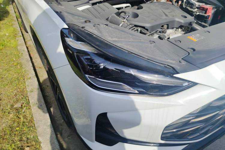 Used MG ONE 2022 α-Smart Sports Series 1.5T Standard Edition Right Front Headlight