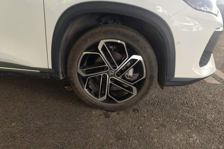Used MG ONE 2022 α-Smart Sports Series 1.5T Standard Edition Right Front Wheel Hub