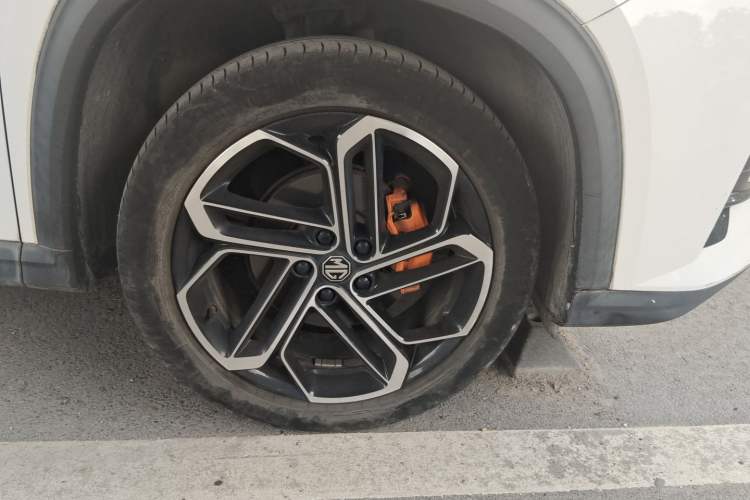Used MG ONE 2022 α-Smart Sports Series 1.5T Standard Edition Right Front Wheel Hub