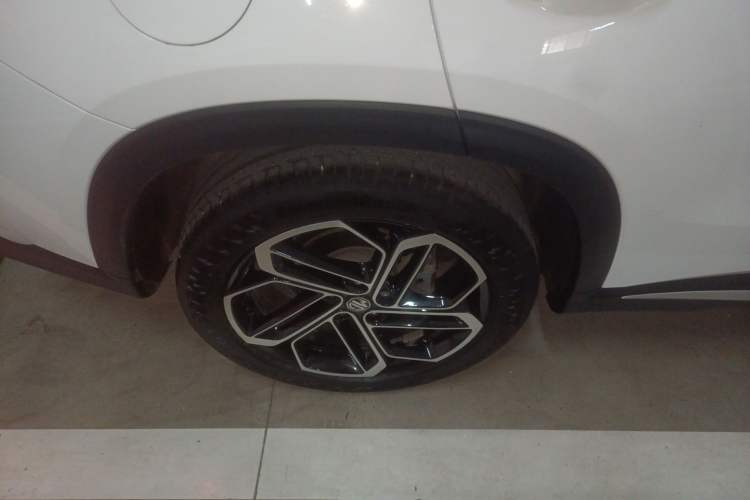 Used MG ONE 2022 β-Comfortable Living Series 1.5T Fully Satisfying Version 1128 Right Rear Wheel Hub