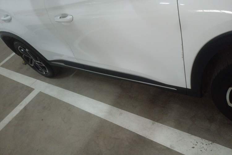 Used MG ONE 2022 β-Comfortable Living Series 1.5T Fully Satisfying Version 1128 Right Side Sill