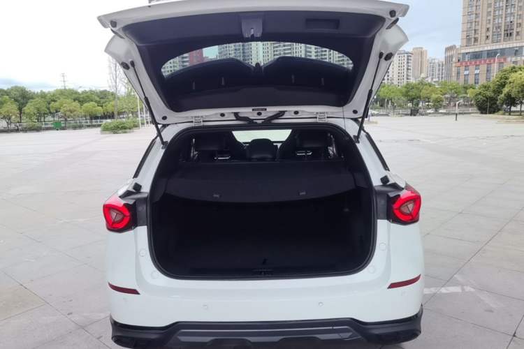 Used MG ONE 2022 α-Smart Sports Series 1.5T Standard Edition Trunk