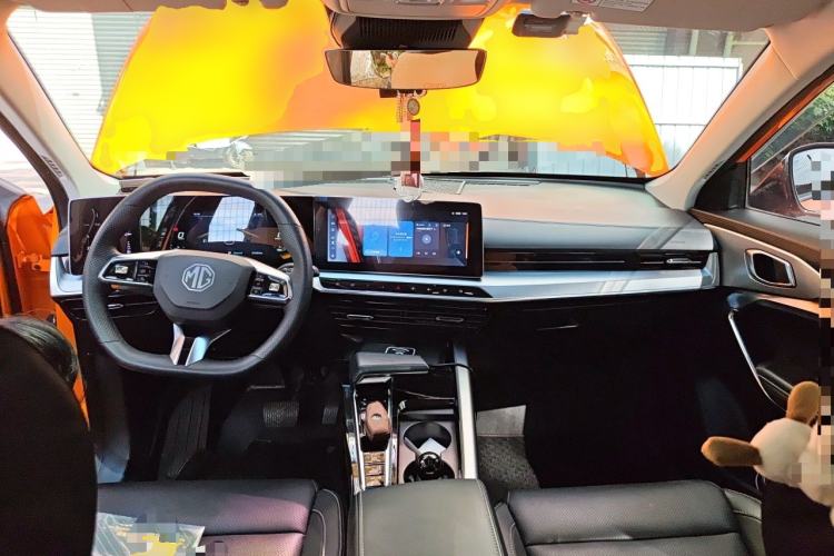 Used MG ONE 2022 β-Comfortable Living Series 1.5T Fully Satisfying Version 1128 Center Console