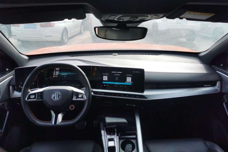 Used MG ONE 2022 α-Smart Sports Series 1.5T Advanced Edition Center Console