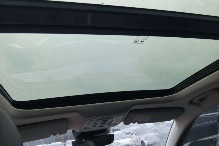Used MG ONE 2022 β-Comfortable Living Series 1.5T Fully Satisfying Version 1128 Headliner