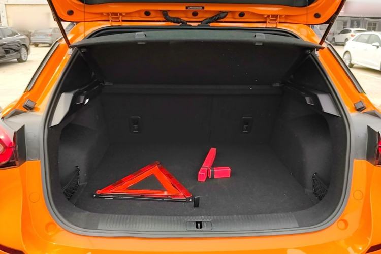 Used MG ONE 2022 α-Smart Sports Series 1.5T Advanced Edition Trunk