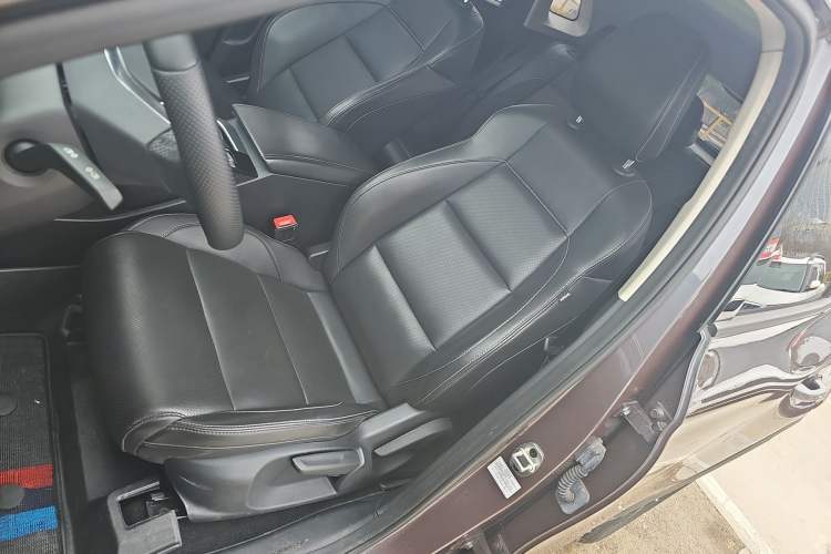Used MG ONE 2023 1.5T Entry Version Left Front Seat