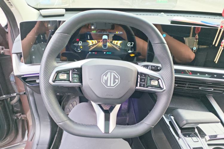 Used MG ONE 2023 1.5T Entry Version Steering Wheel