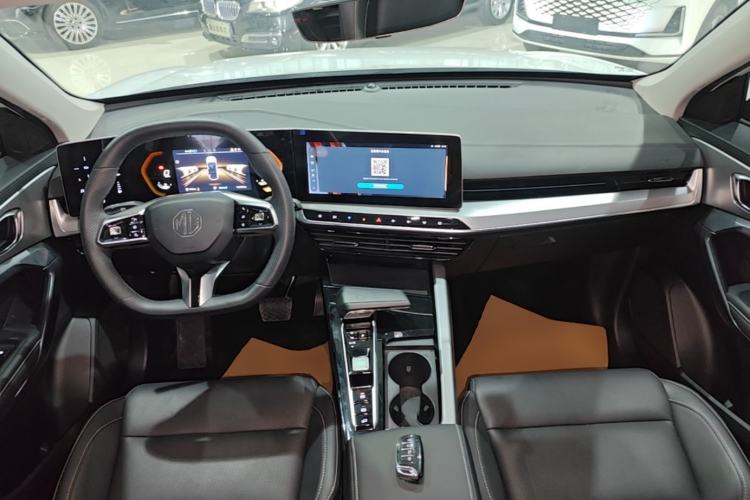 Used MG ONE 2023 1.5T Elegant Edition Center Console