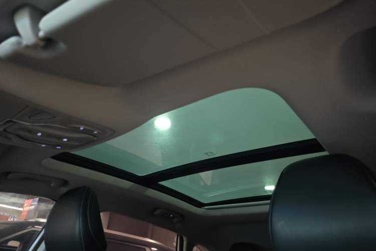 Used MG ONE 2023 1.5T Entry Version Headliner