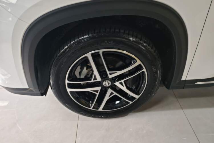 Used MG ONE 2023 1.5T Entry Version Left Front Wheel Hub