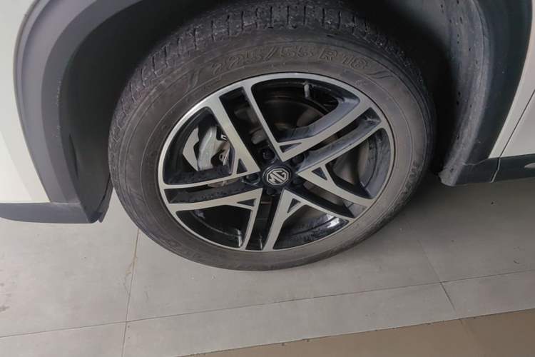Used MG ONE 2023 1.5T Entry Version Left Front Wheel Hub