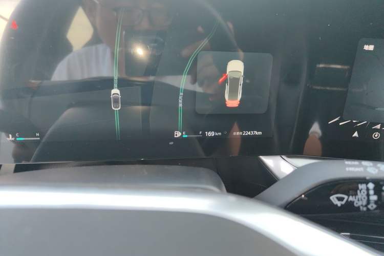 Used MG ONE 2023 1.5T Standard Edition Odometer Close Up