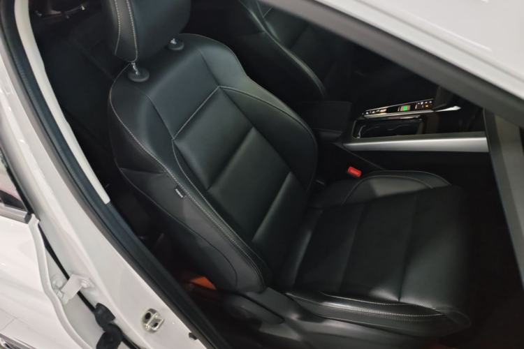 Used MG ONE 2023 1.5T Entry Version Right Front Seat
