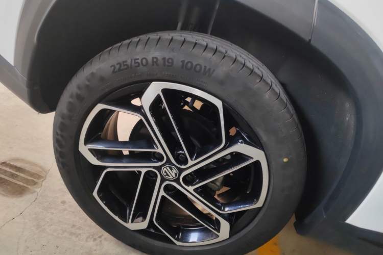 Used MG ONE 2023 1.5T Standard Edition Right Rear Wheel Hub
