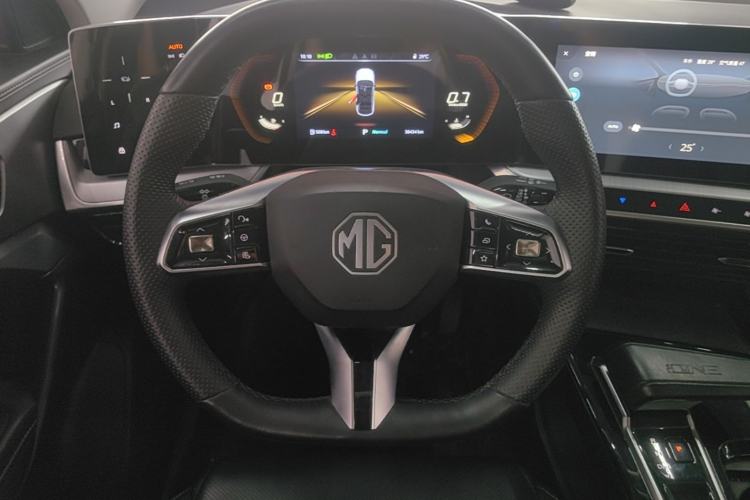 Used MG ONE 2023 1.5T Entry Version Steering Wheel