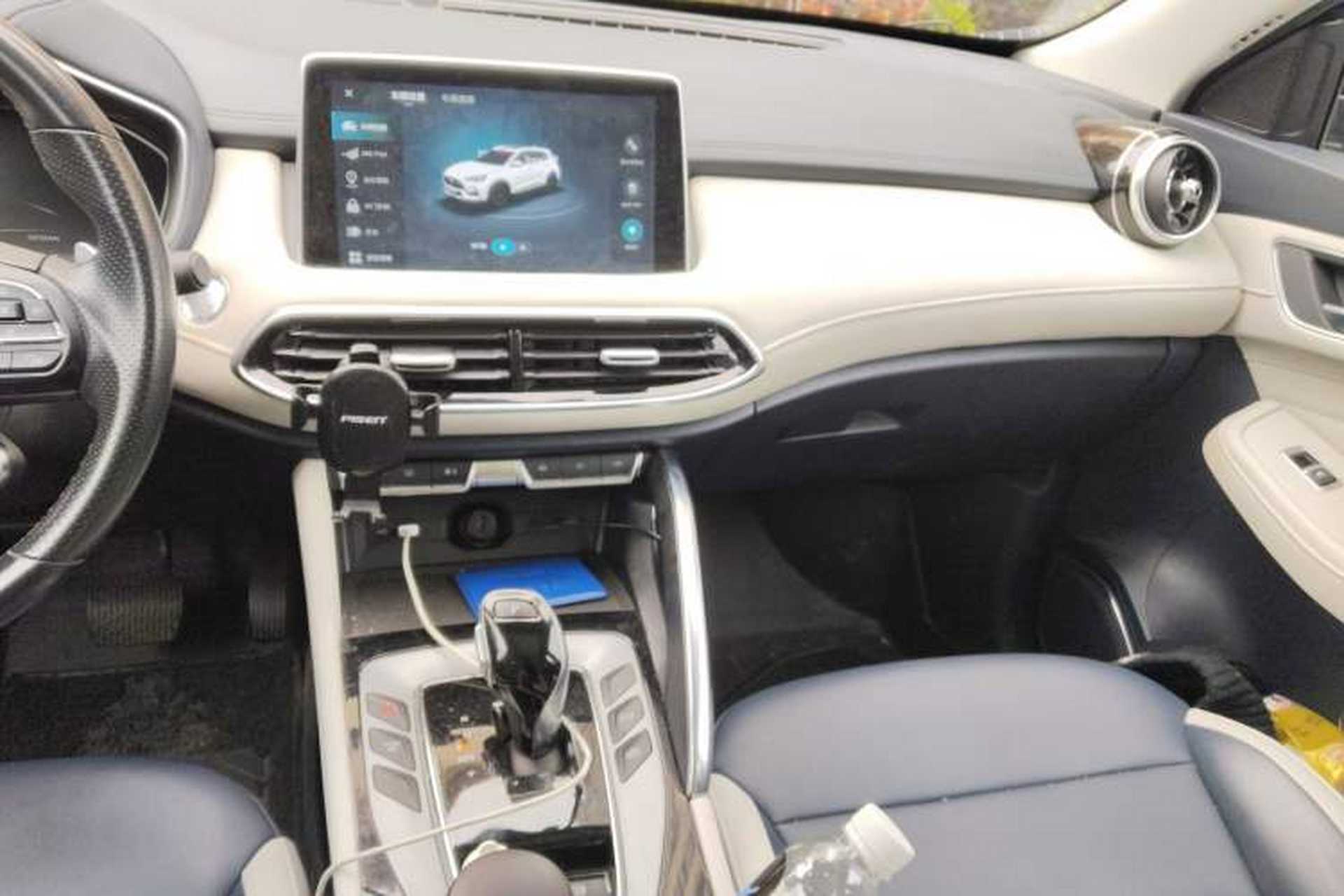 Used MG Pilot 2021 300TGI Automatic Two-Wheel Drive Trophy Deluxe Edition Audio And AC Panel