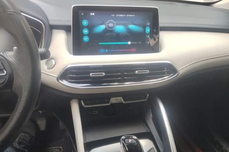Used MG Pilot 2021 300TGI Automatic Two-Wheel Drive Trophy Deluxe Edition Audio And AC Panel