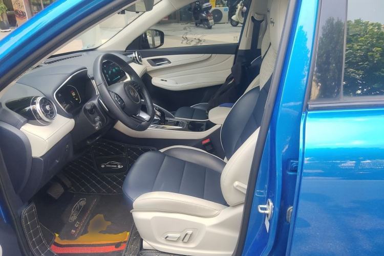 Used MG Pilot 2021 300TGI Automatic Two-Wheel Drive Trophy Deluxe Edition Left Front Seat