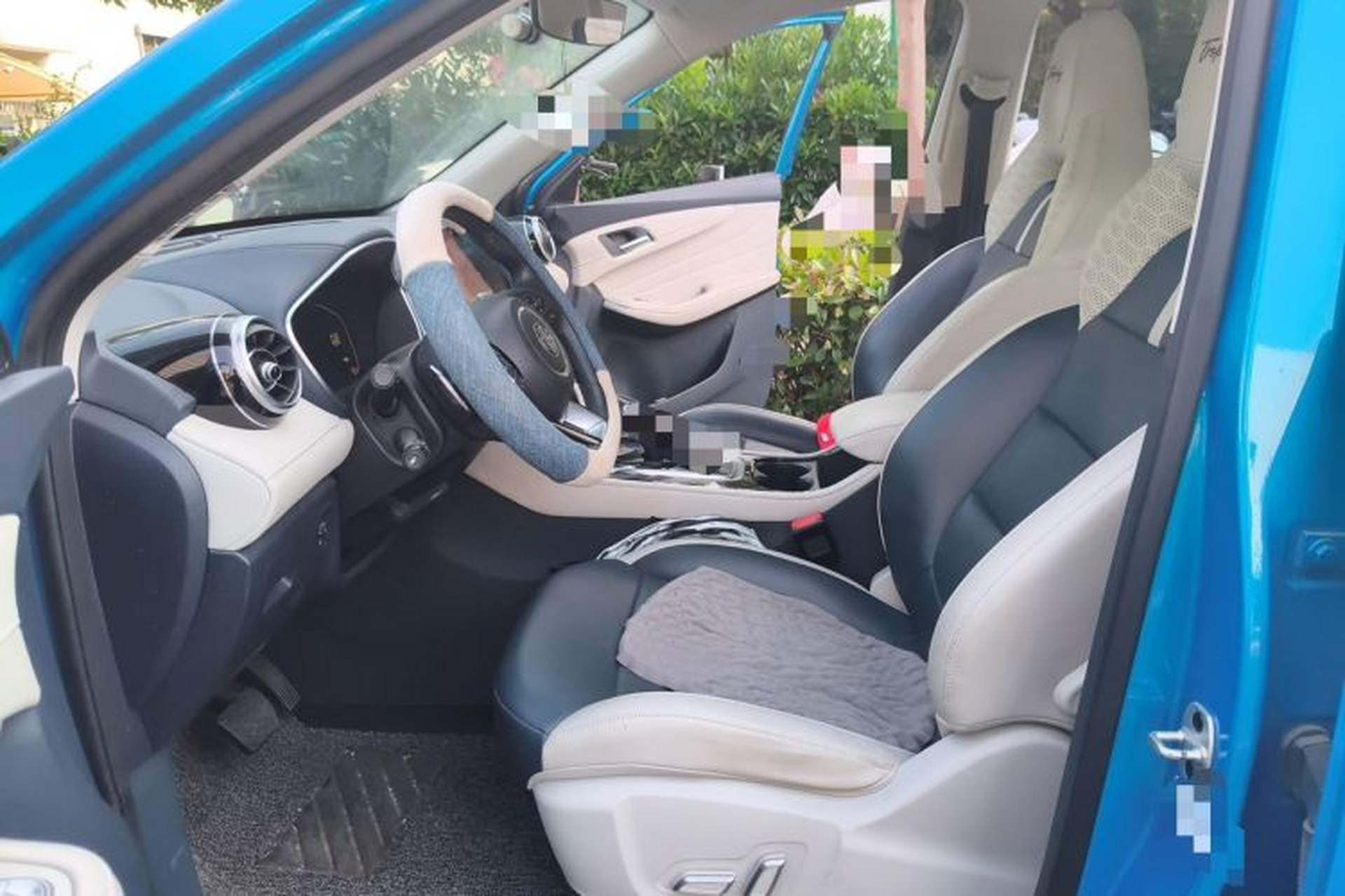 Used MG Pilot 2021 300TGI Automatic Two-Wheel Drive Trophy Deluxe Edition Left Front Seat