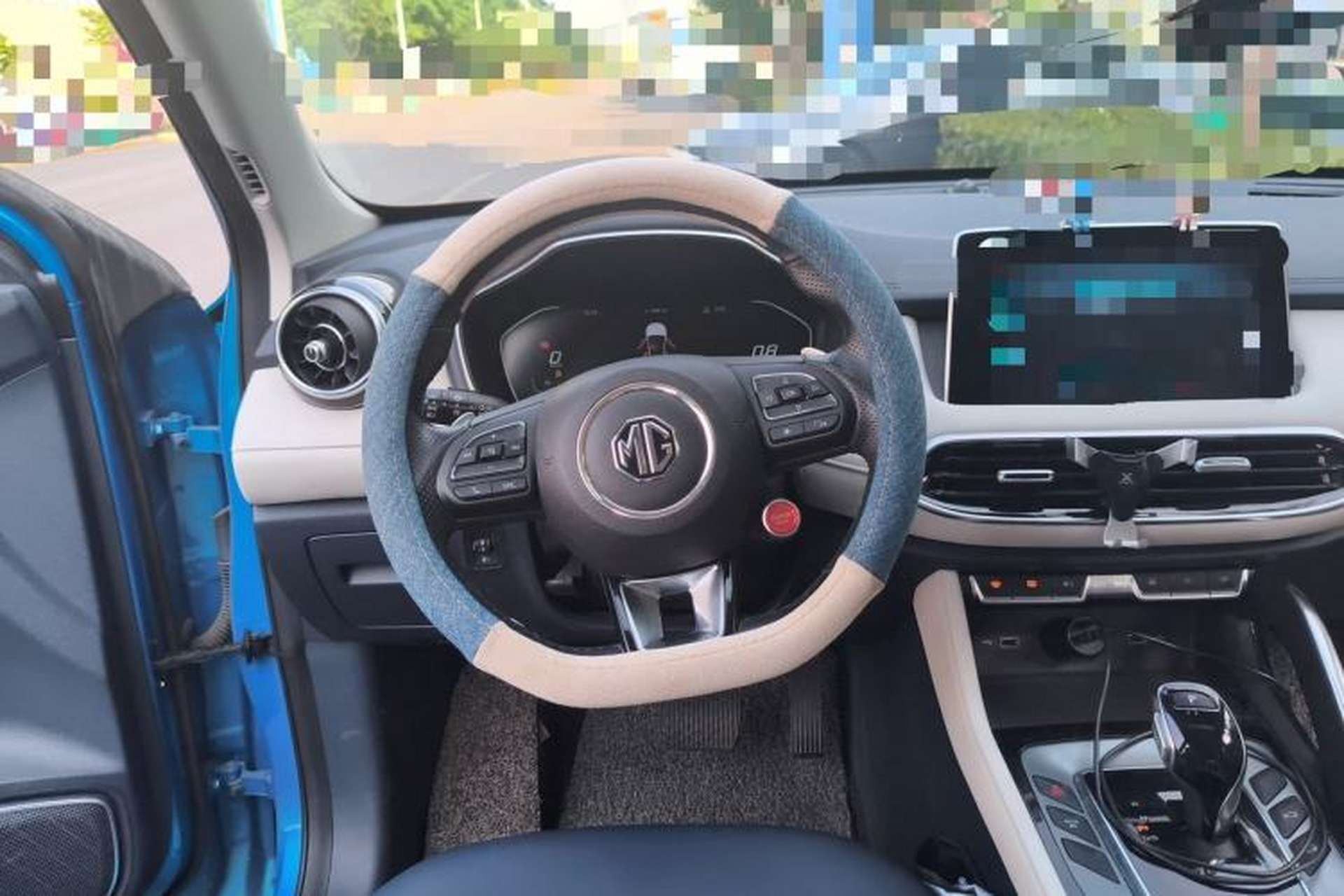 Used MG Pilot 2021 300TGI Automatic Two-Wheel Drive Trophy Deluxe Edition Steering Wheel
