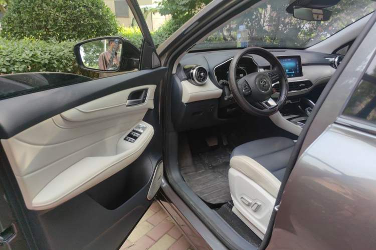 Used MG Pilot 2021 400TGI Automatic Two-Wheel Drive Trophy Flagship Edition Driver Seat