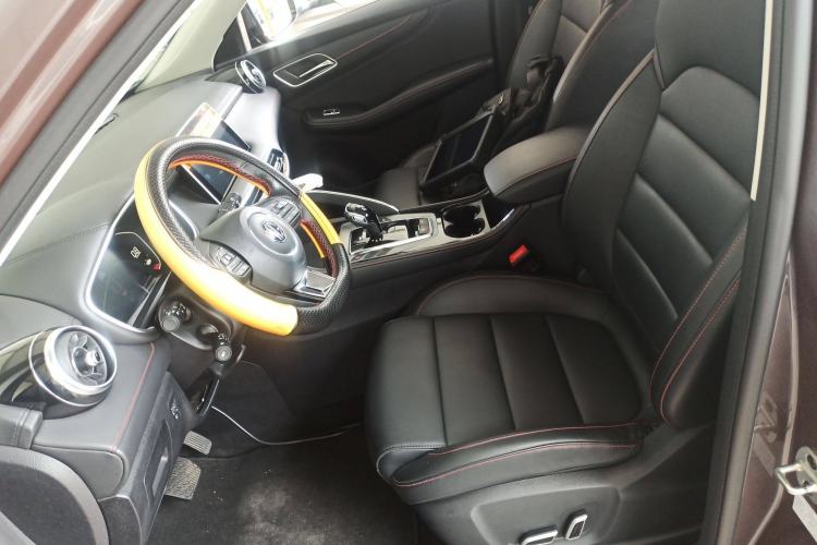 Used MG Pilot 2021 300TGI Automatic Two-Wheel Drive Fuel-Efficient Luxury Edition Left Front Seat