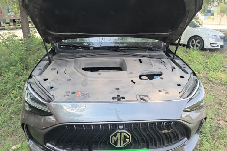 Used MG Pilot 2021 300TGI Automatic Two-Wheel Drive Trophy Deluxe Edition Engine Bay