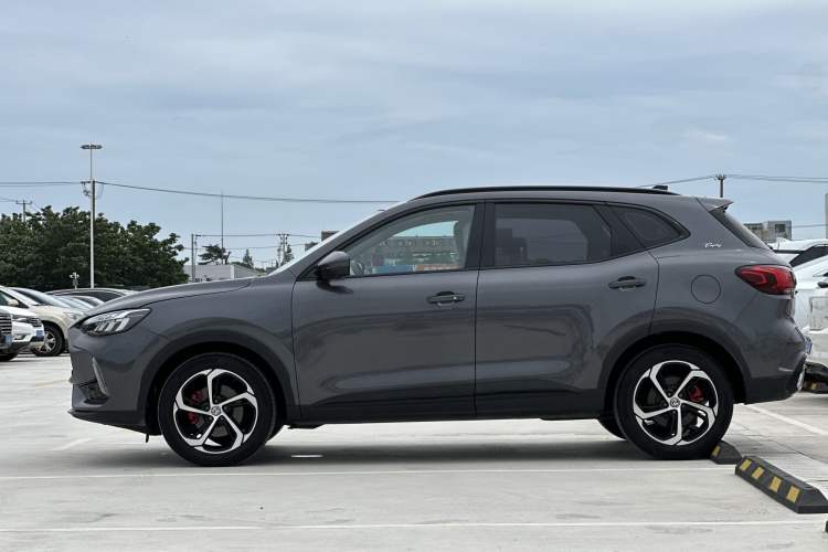 Used MG Pilot 2021 300TGI Automatic Two-Wheel Drive Trophy Deluxe Edition Exterior 3