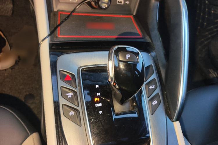 Used MG Pilot 2021 400TGI Automatic Two-Wheel Drive Trophy Flagship Edition Gear Lever