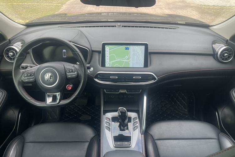 Used MG Pilot 2021 300TGI Automatic Two-Wheel Drive Trophy Deluxe Edition Interior 2