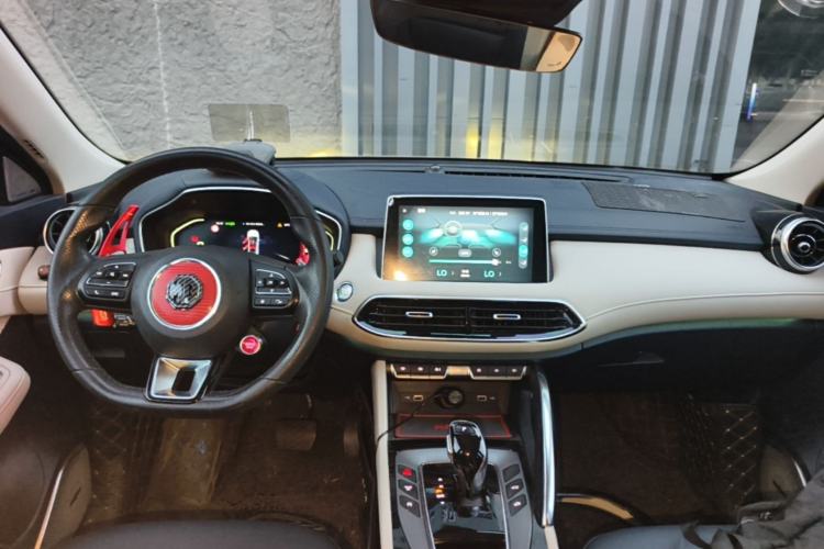Used MG Pilot 2021 400TGI Automatic Two-Wheel Drive Trophy Flagship Edition Interior 2