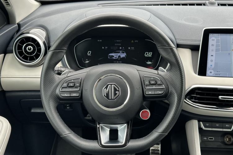 Used MG Pilot 2021 300TGI Automatic Two-Wheel Drive Trophy Deluxe Edition Interior 3