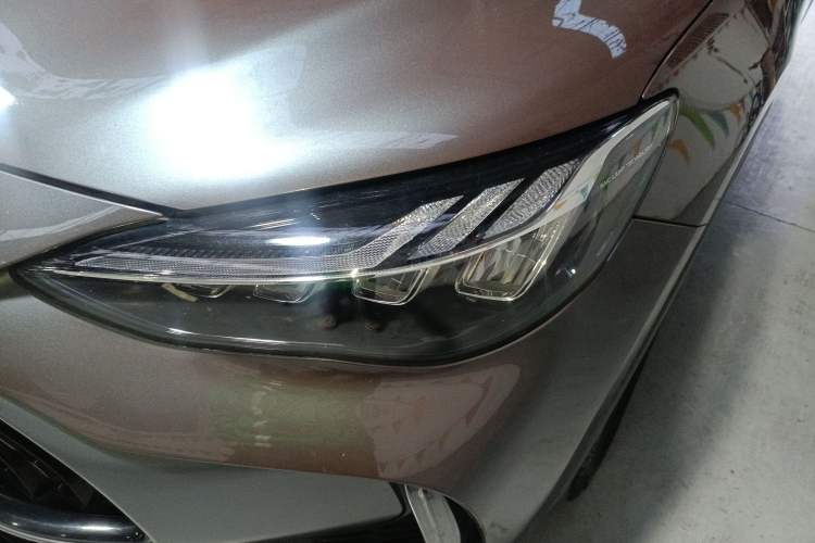 Used MG Pilot 2021 300TGI Automatic Two-Wheel Drive Trophy Deluxe Edition Left Front Headlight