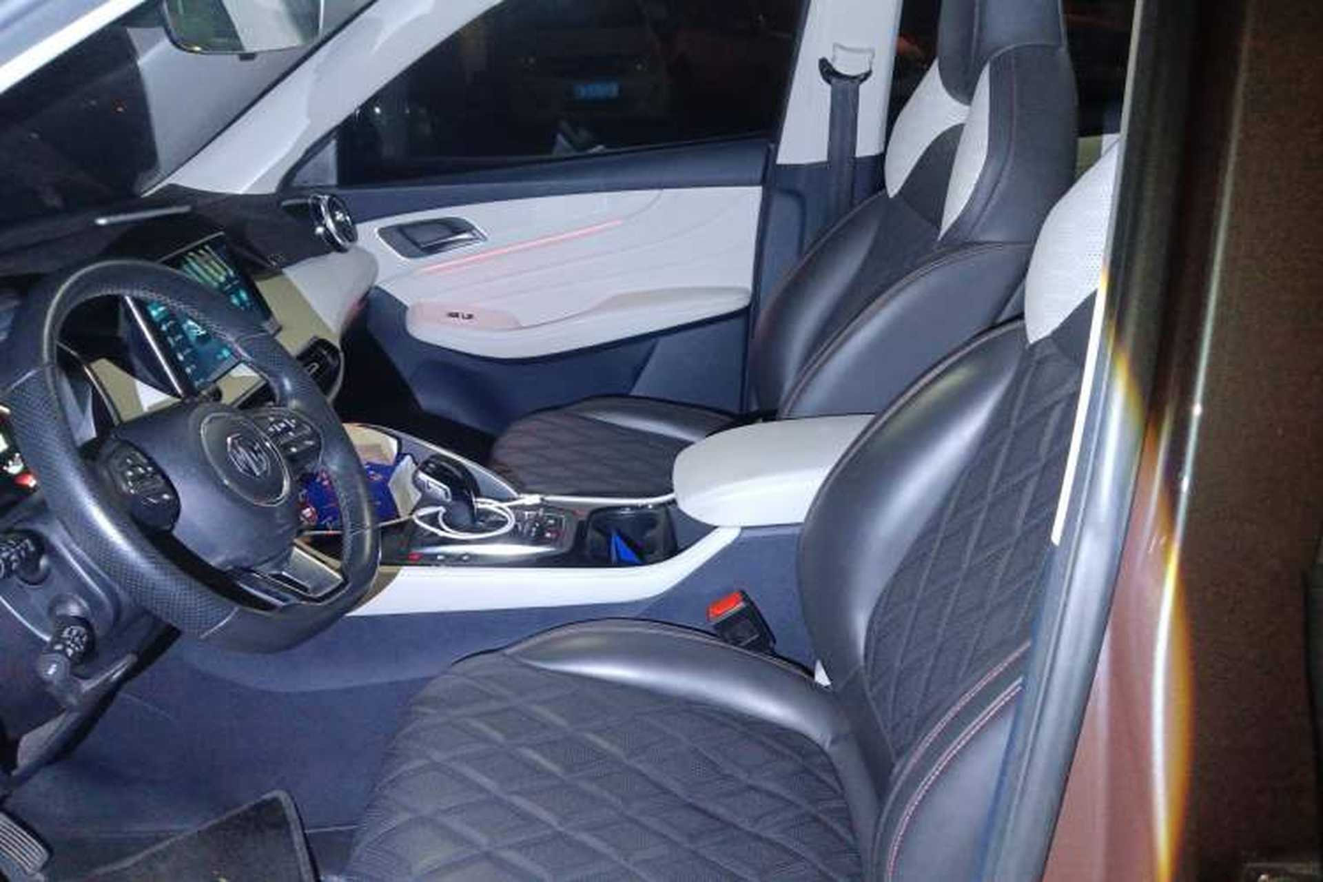Used MG Pilot 2021 400TGI Automatic Two-Wheel Drive Trophy Flagship Edition Left Front Seat