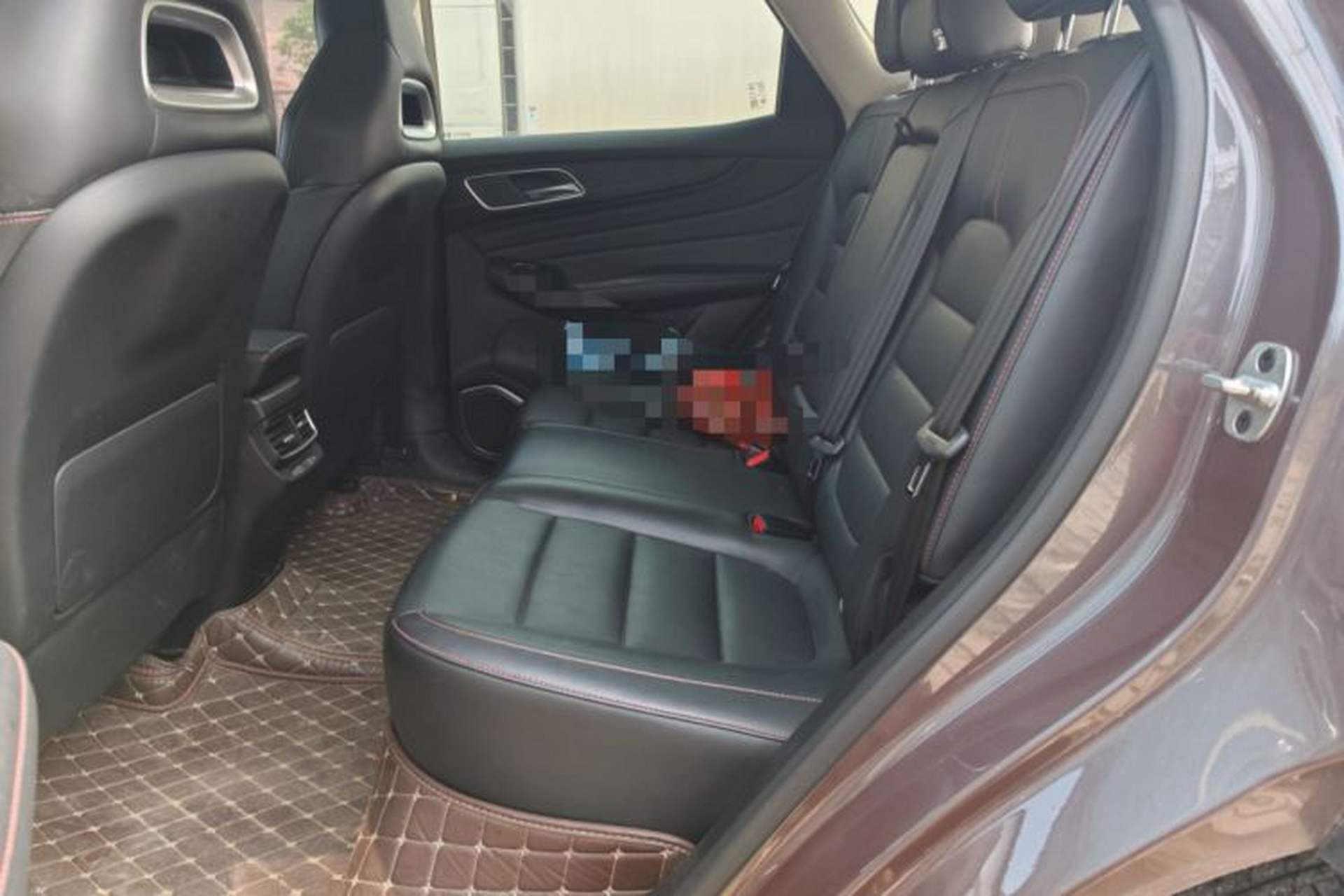 Used MG Pilot 2021 300TGI Automatic Two-Wheel Drive Trophy Deluxe Edition Left Rear Seat