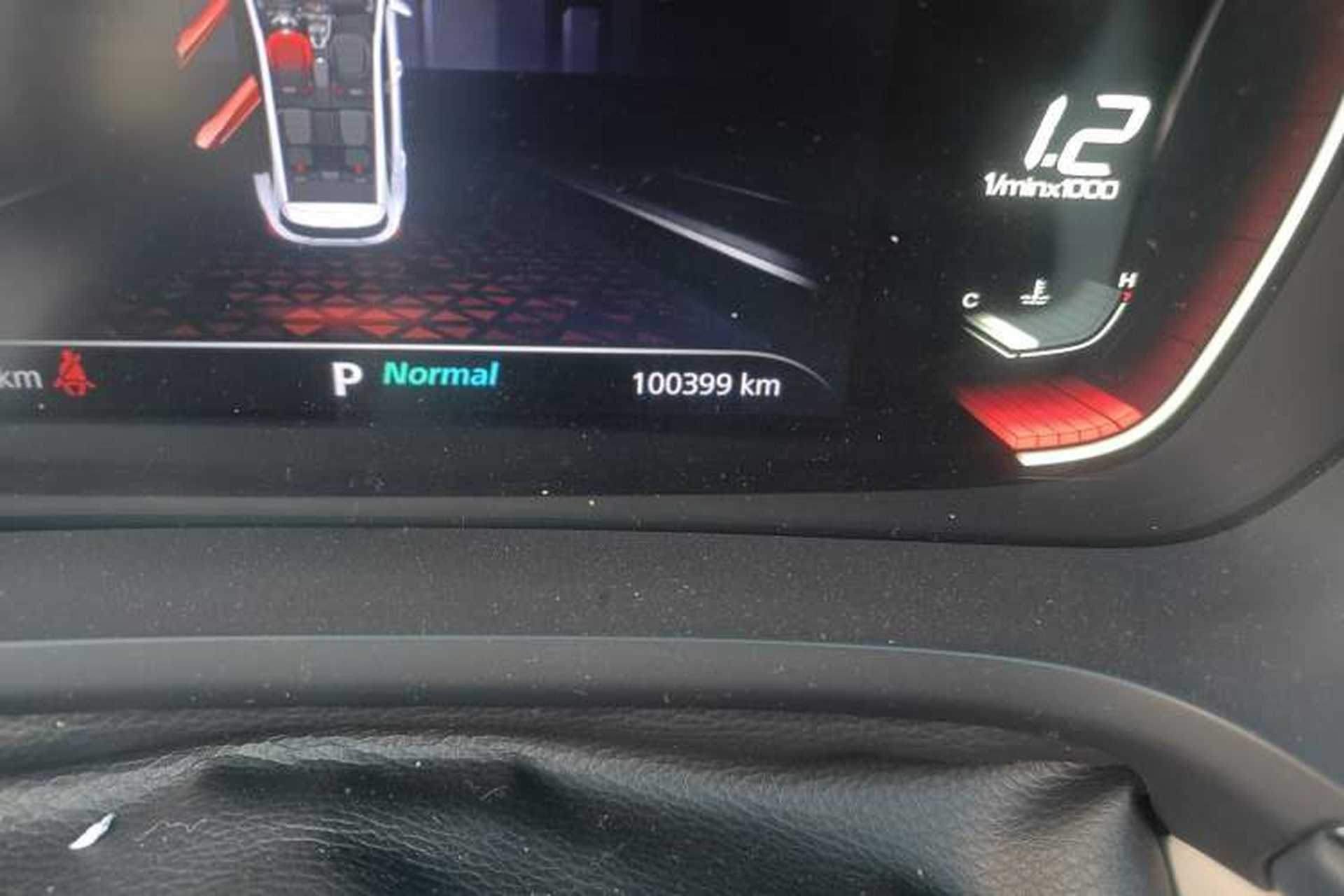 Used MG Pilot 2021 300TGI Automatic Two-Wheel Drive Trophy Prestige Edition Odometer Close Up