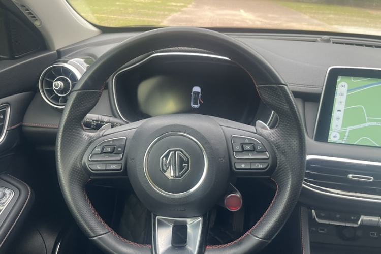 Used MG Pilot 2021 300TGI Automatic Two-Wheel Drive Trophy Deluxe Edition Steering Wheel