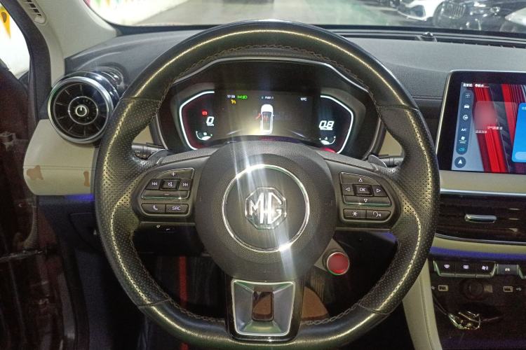 Used MG Pilot 2021 300TGI Automatic Two-Wheel Drive Trophy Deluxe Edition Steering Wheel