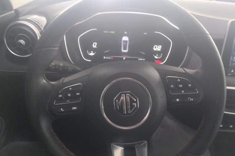 Used MG Pilot 2021 300TGI Automatic Two-Wheel Drive Fuel-Efficient Luxury Edition Steering Wheel
