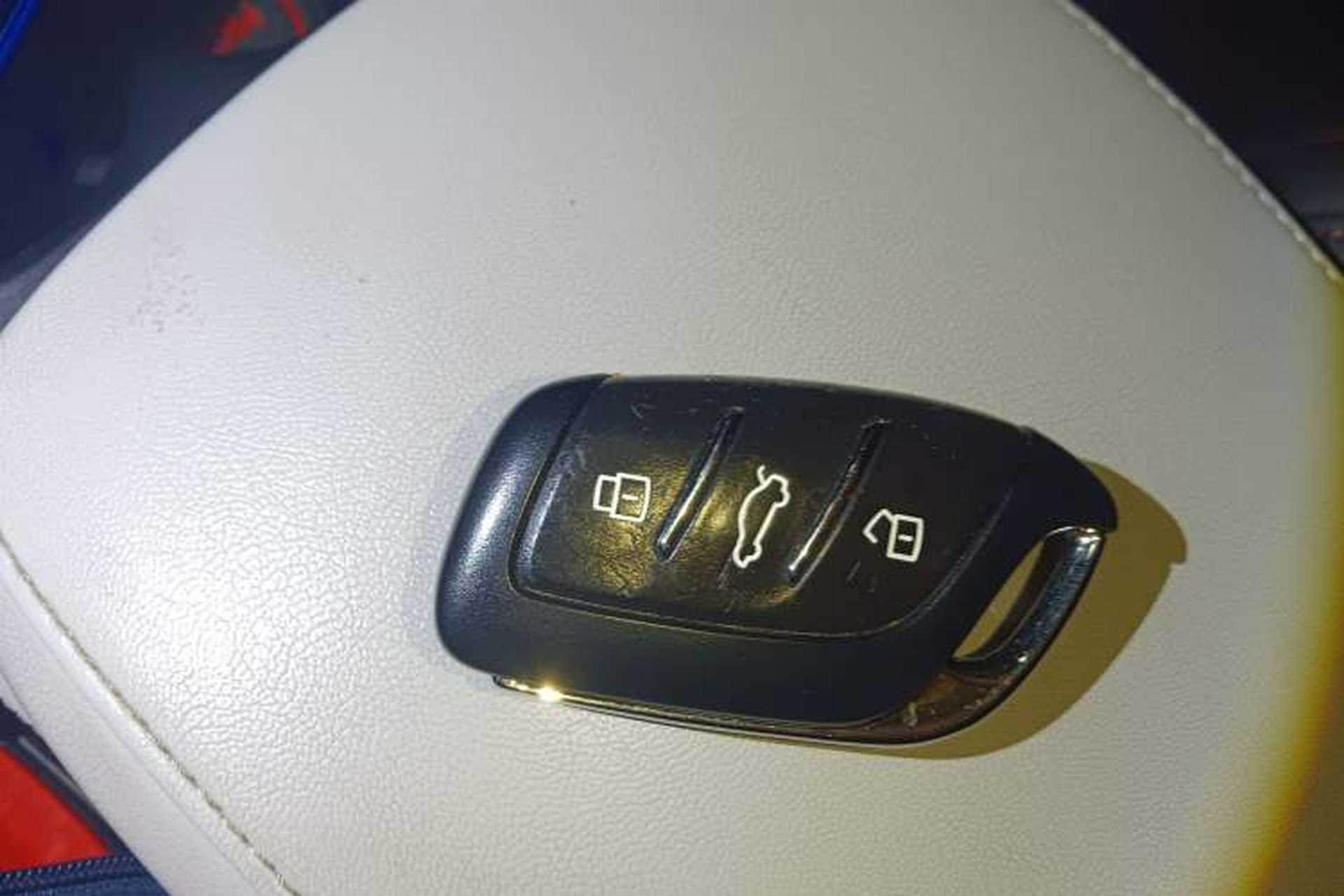 Used MG Pilot 2021 400TGI Automatic Two-Wheel Drive Trophy Flagship Edition Vehicle Key