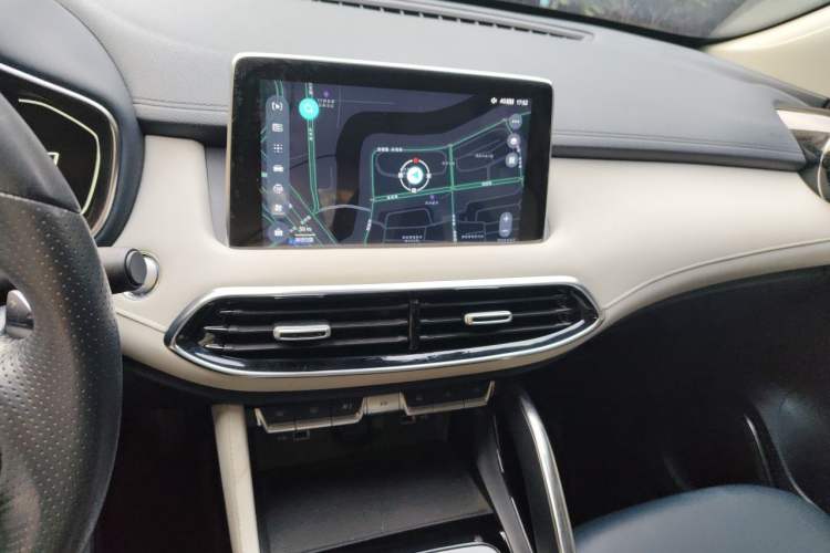Used MG Pilot 2021 300TGI Automatic Two-Wheel Drive Trophy Prestige Edition Audio And AC Panel