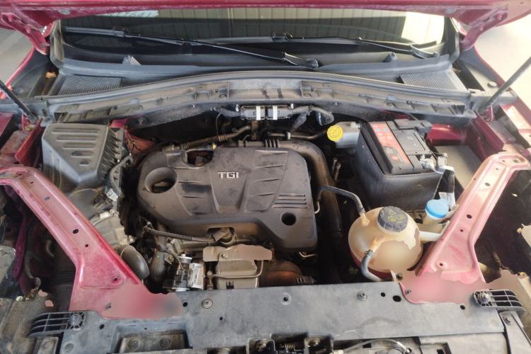 Used MG Pilot 2021 300TGI Automatic Two-Wheel Drive Trophy Deluxe Edition Engine Bay