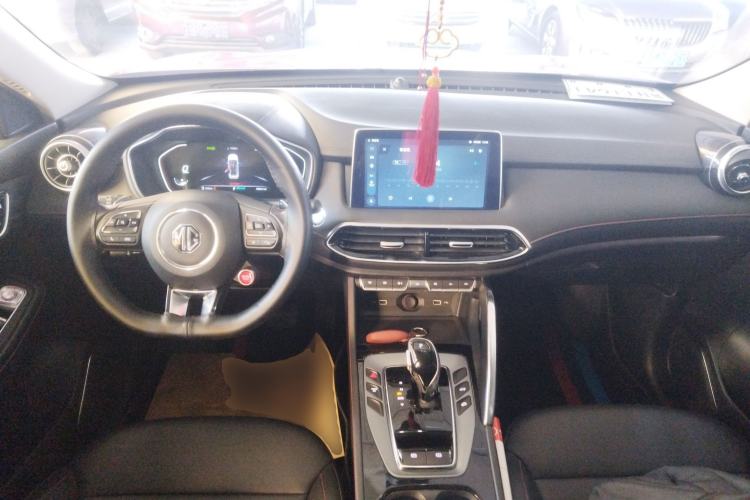 Used MG Pilot 2021 300TGI Automatic Two-Wheel Drive Trophy Deluxe Edition Interior 2