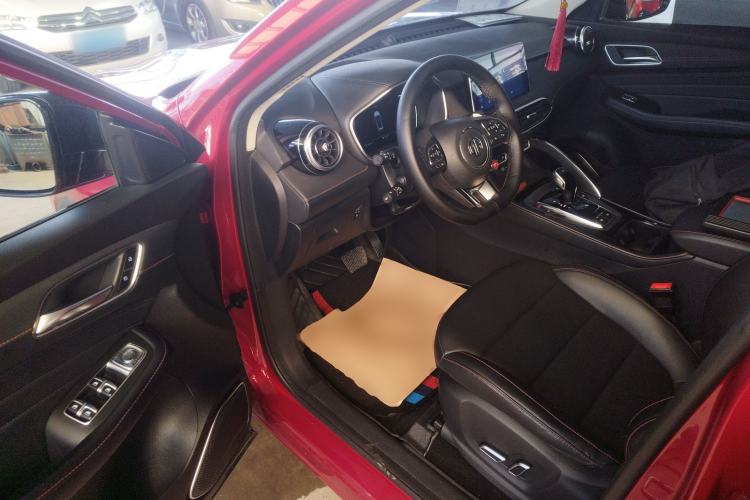 Used MG Pilot 2021 300TGI Automatic Two-Wheel Drive Trophy Deluxe Edition Interior 3