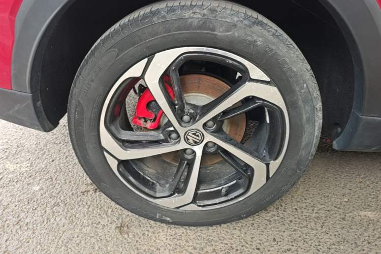 Used MG Pilot 2021 300TGI Automatic Two-Wheel Drive Trophy Deluxe Edition Right Rear Wheel Hub