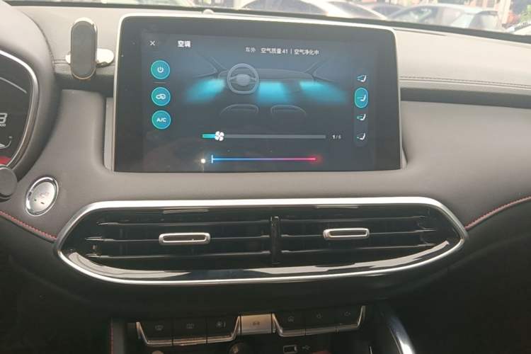 Used MG Pilot 2021 300TGI Automatic Two-Wheel Drive Trophy Deluxe Edition Audio And AC Panel