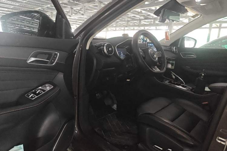 Used MG Pilot 2021 300TGI Automatic Two-Wheel Drive Trophy Deluxe Edition Driver Seat