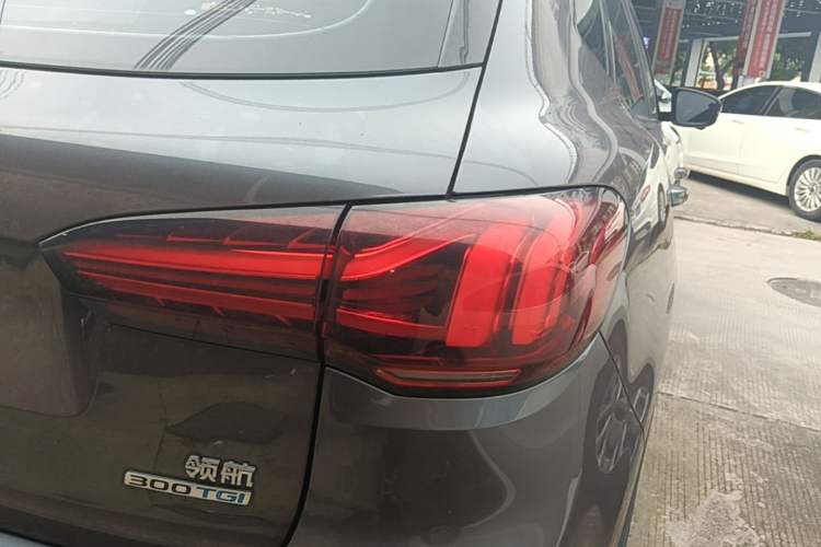 Used MG Pilot 2021 300TGI Automatic Two-Wheel Drive Trophy Deluxe Edition Right Rear Taillight